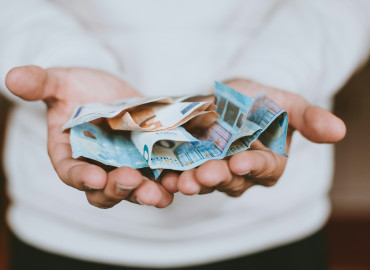 возьму микрозайм и погашу долги: выгодно ли это будет - фото - 1